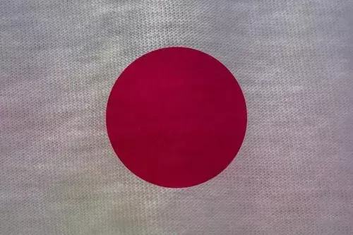 1763706527377.webp