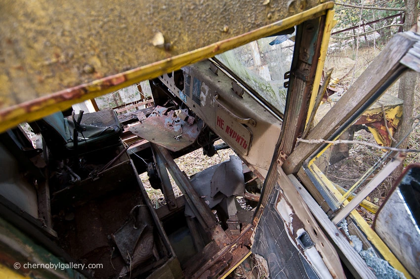 2-Chernobyl-vehicle-dump-4022.webp