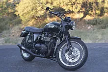 2007_Triumph_Bonneville_Black.webp
