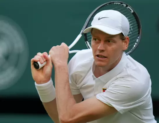 2025-07-15 00_44_59-jannik sinner wimbledon - Buscar con Google - Brave.png