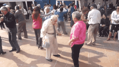 7PwO.gif
