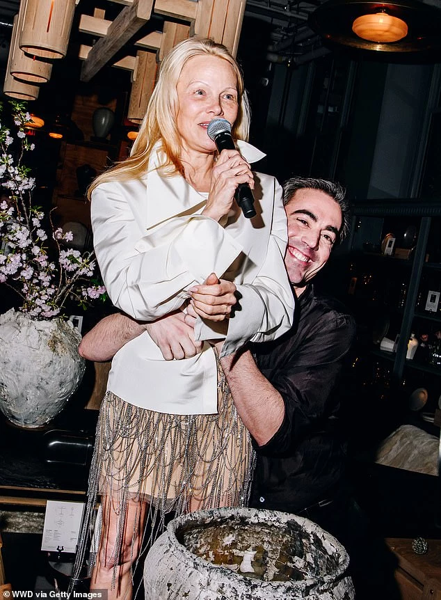 84497983-0-image-m-247_1714975369319.webp