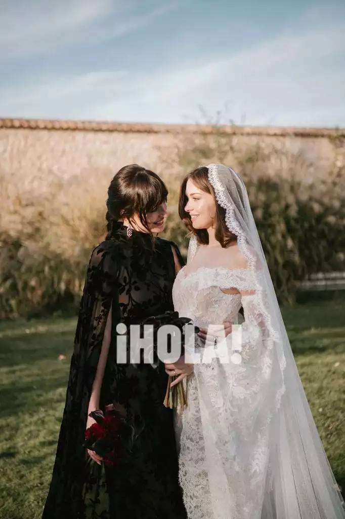8672d9602067-stellaalexweddingdiasdevinoyrosas-36-copia.webp
