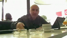 9f7aef801 (1).gif