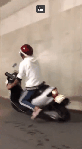 A4fOdEV.gif