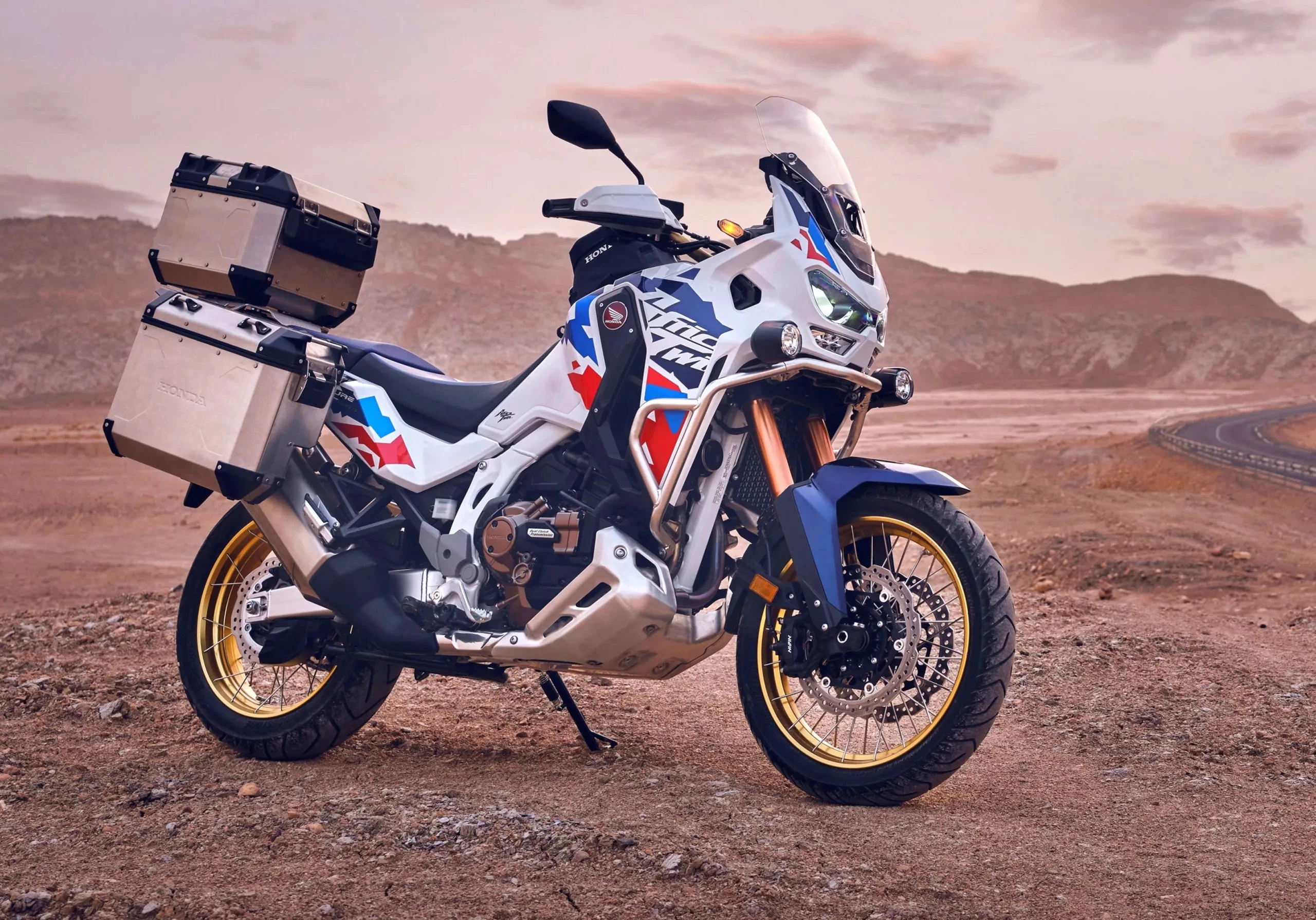AFRICA-TWIN-PORTA-scaled.webp