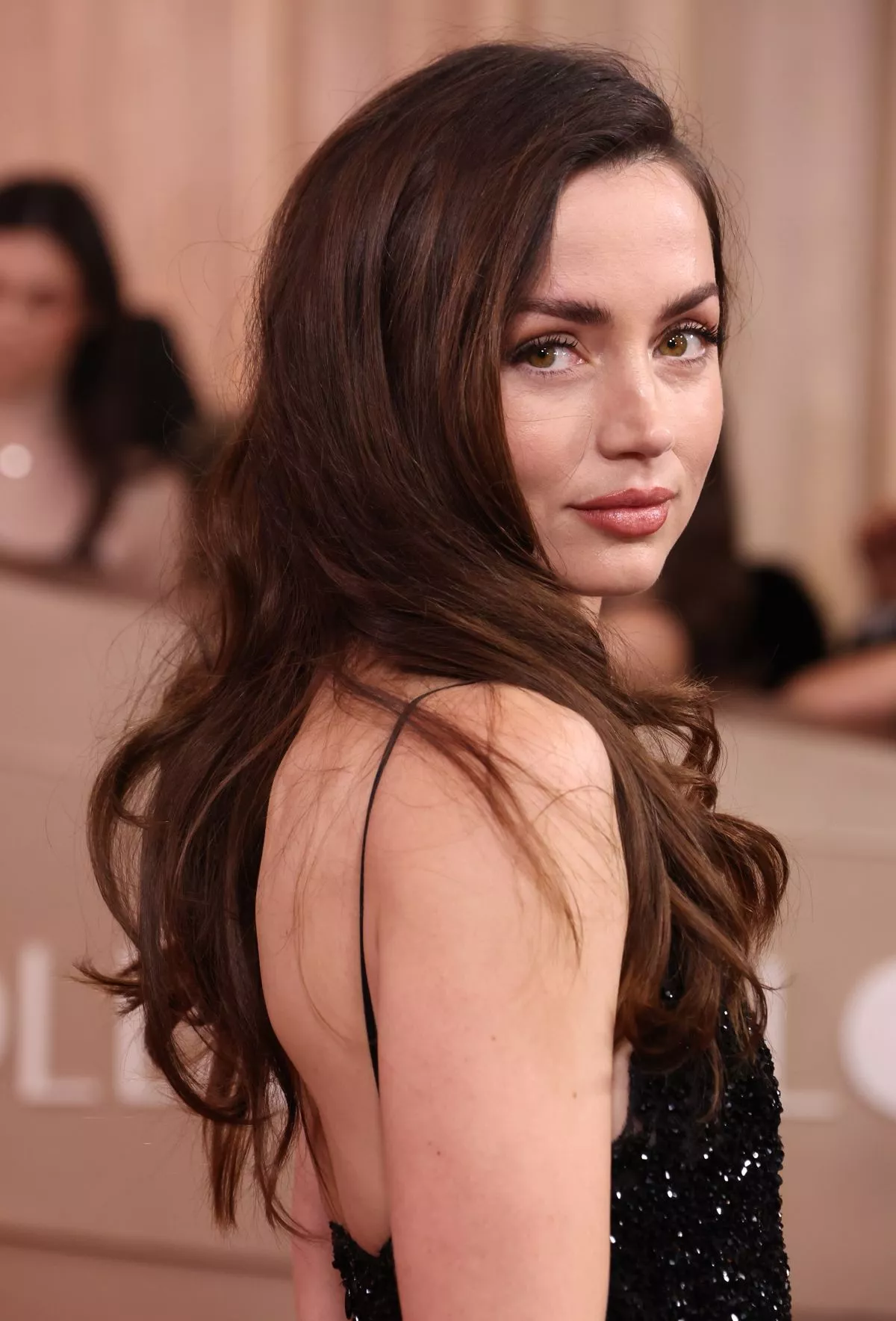 ana-de-armas-at-83rd-annual-golden-globe-awards-in-beverly-hills-01-11-2026-0.webp