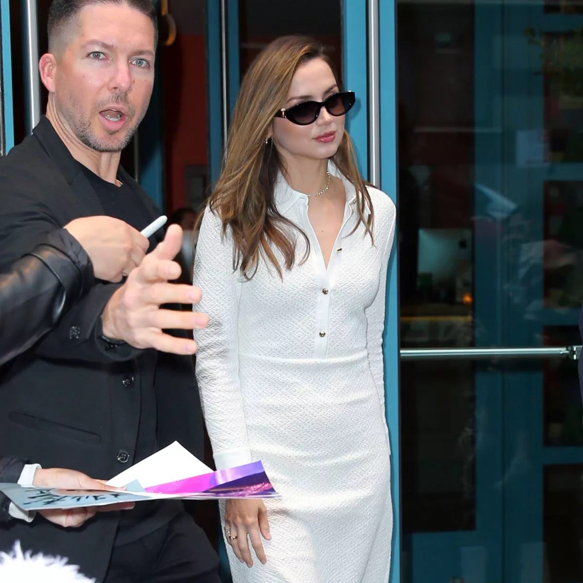 ana-de-armas-heading-to-gma-studio-in-new-york-city-05-15-2025-6.webp
