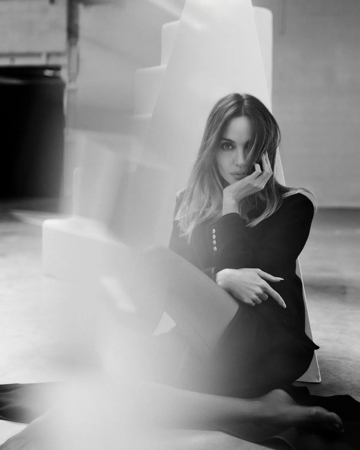 angelina-jolie-for-wsj-magazine-december-2023-january-2024-14.webp