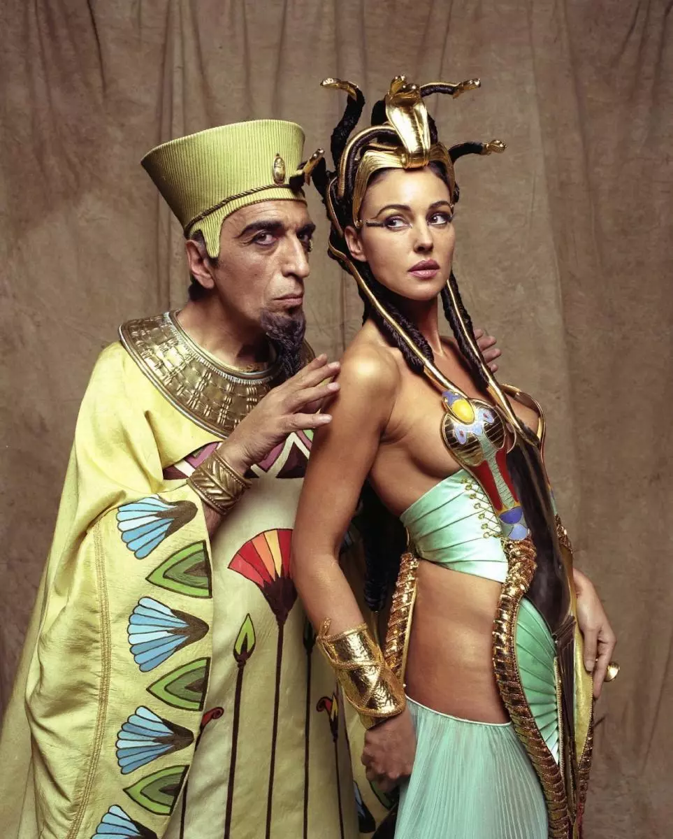 Astaerix_y_Obaelix_Misiaon_Cleopatra-965412363-large.webp