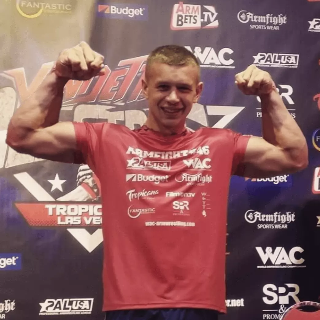 balanced-oleg-zhokh-v0-1mmmfc2hmki81.webp