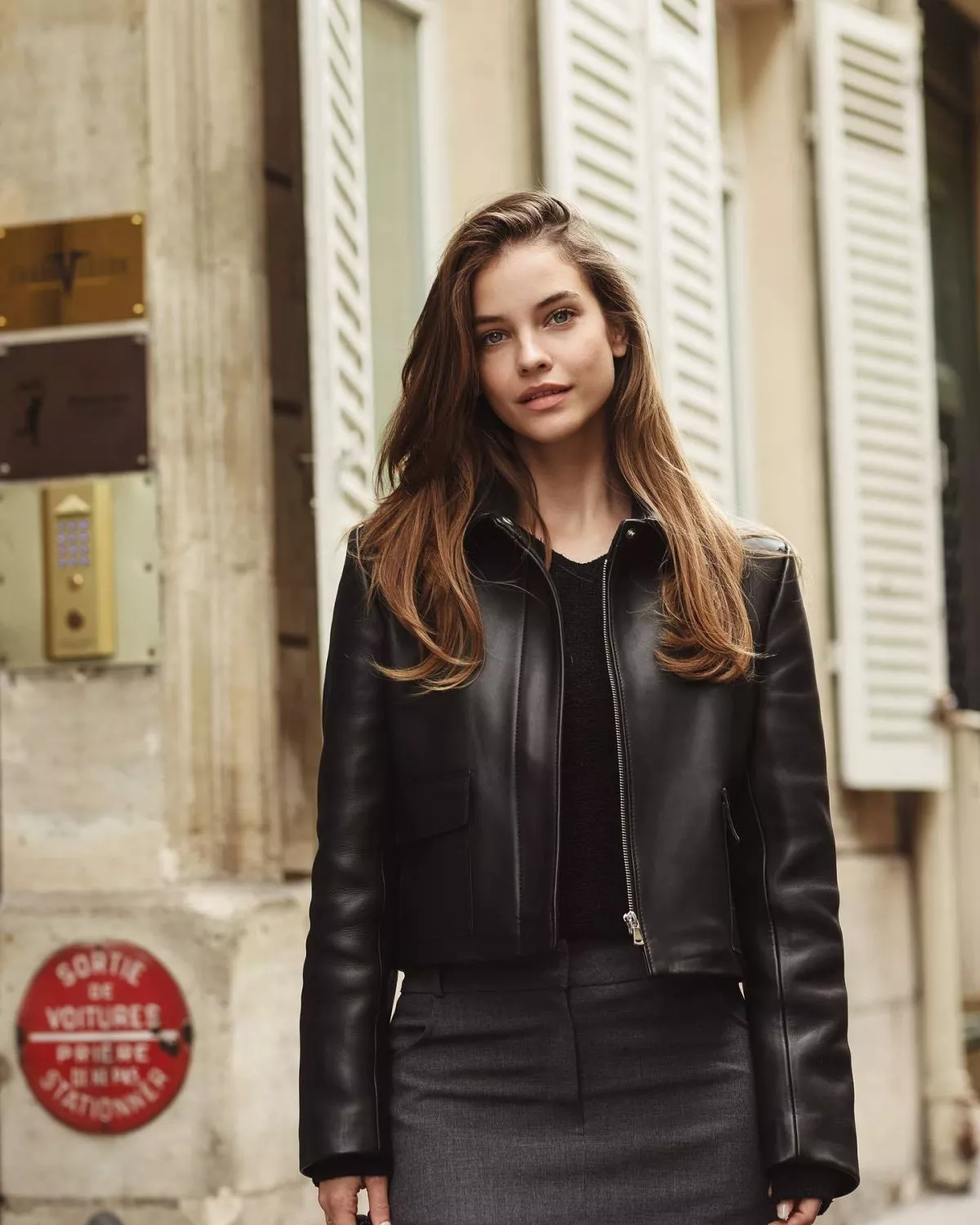 barbara-palvin-at-a-photoshoot-september-2023-0.webp