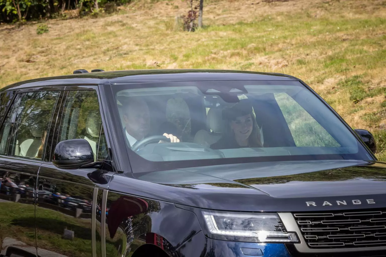 britains-prince-william-kate-princess-110012835.webp
