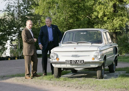 Bush_Putin_and_ZAZ_car.jpg