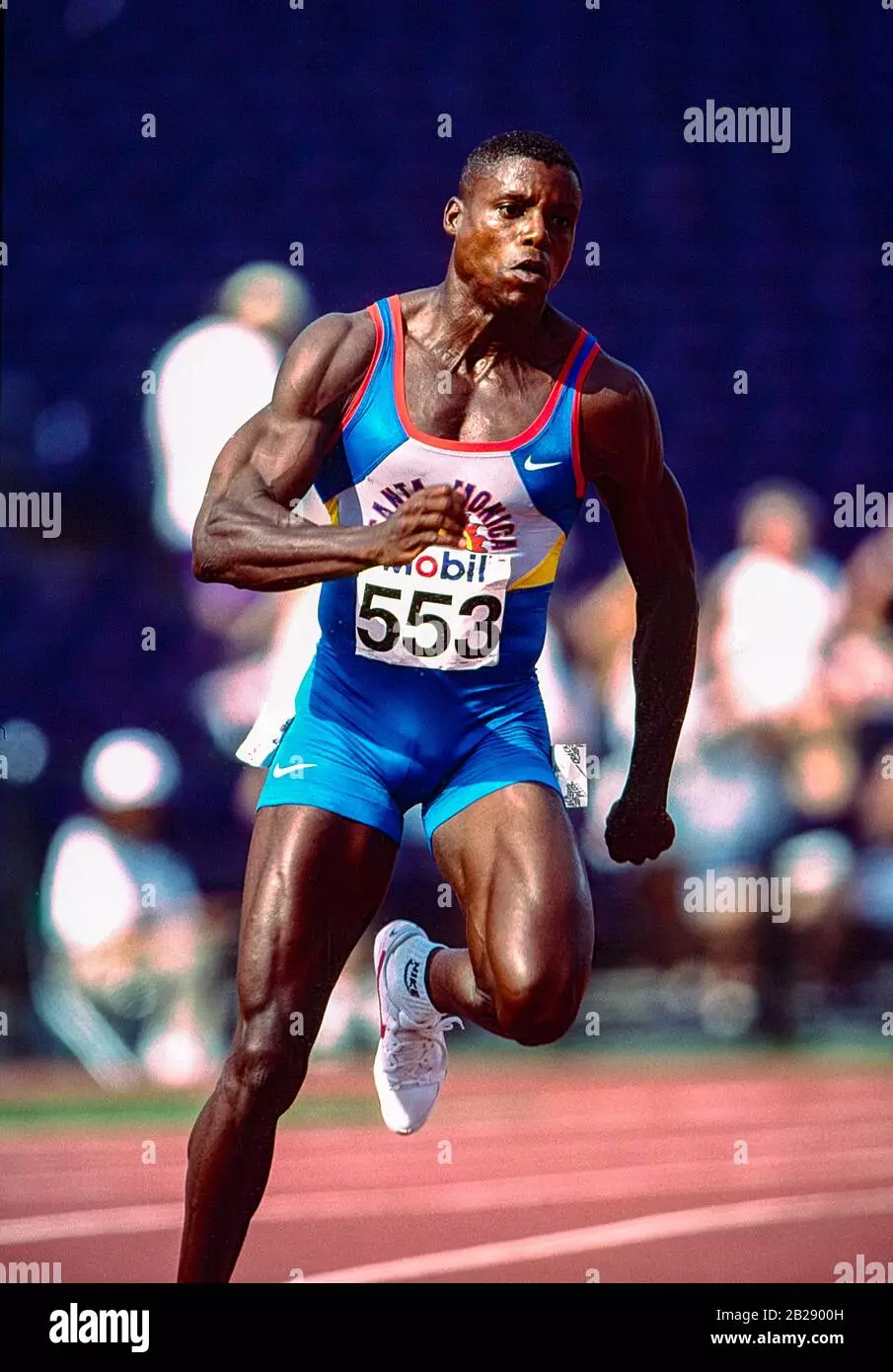 carl-lewis-compitiendo-en-las-pruebas-del-equipo-de-atletismo-olimpico-de-ee-uu-de-1996-2b2900h.webp