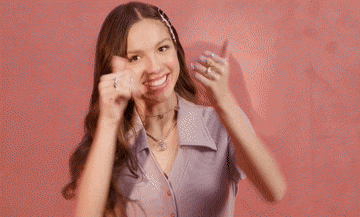 CriminalWideeyedCrownofthornsstarfish-max-1mb.gif