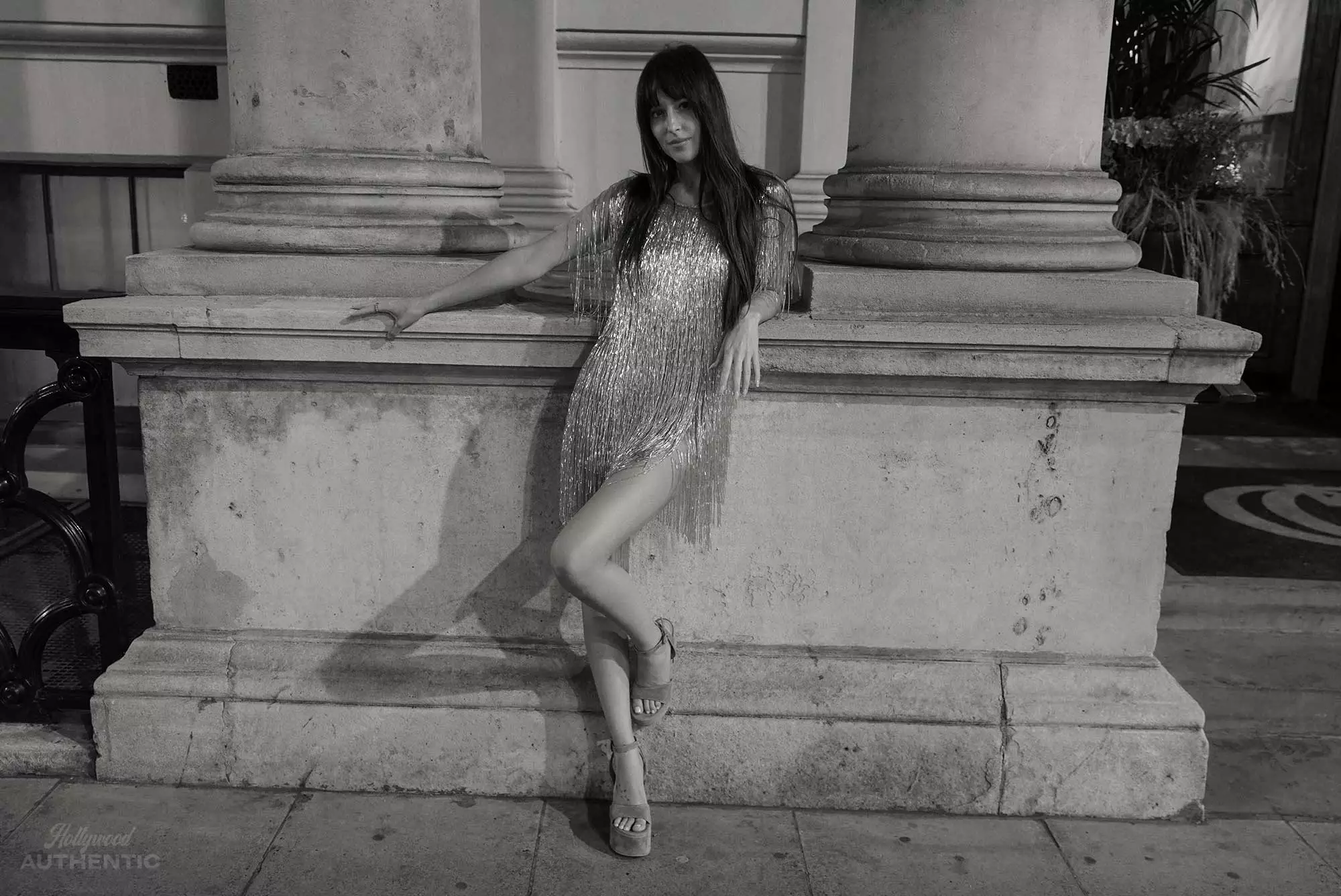 dakota-johnson-12.webp