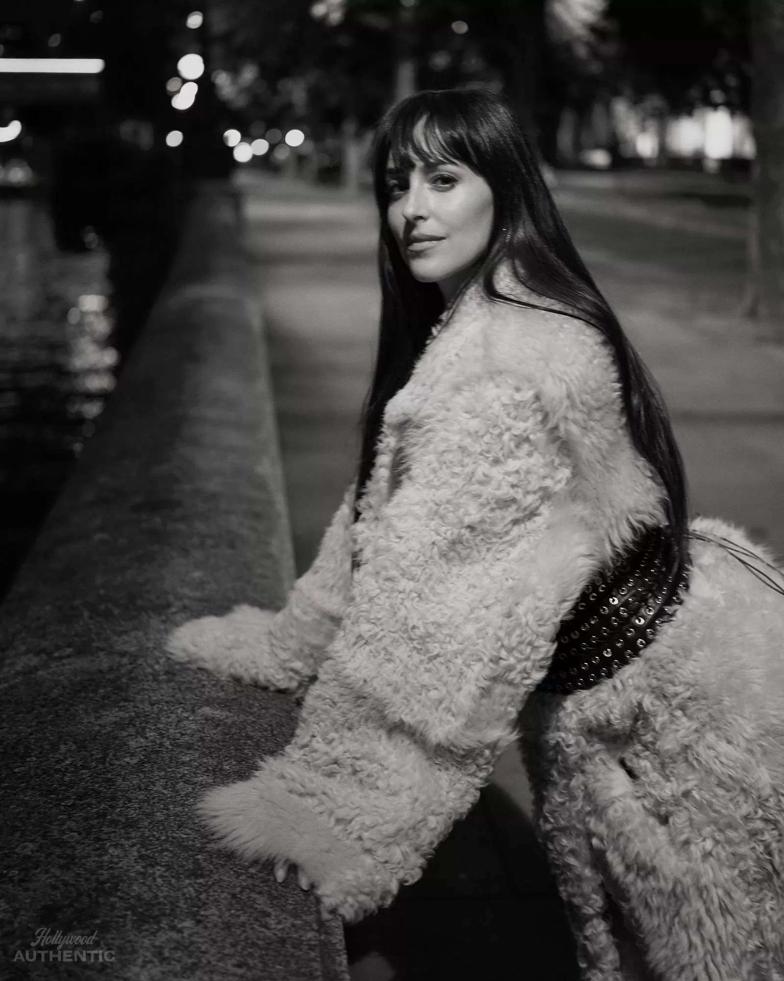 dakota-johnson-23.webp