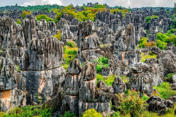 el_bosque_de_piedra_shilin_china_53692_8_600.webp