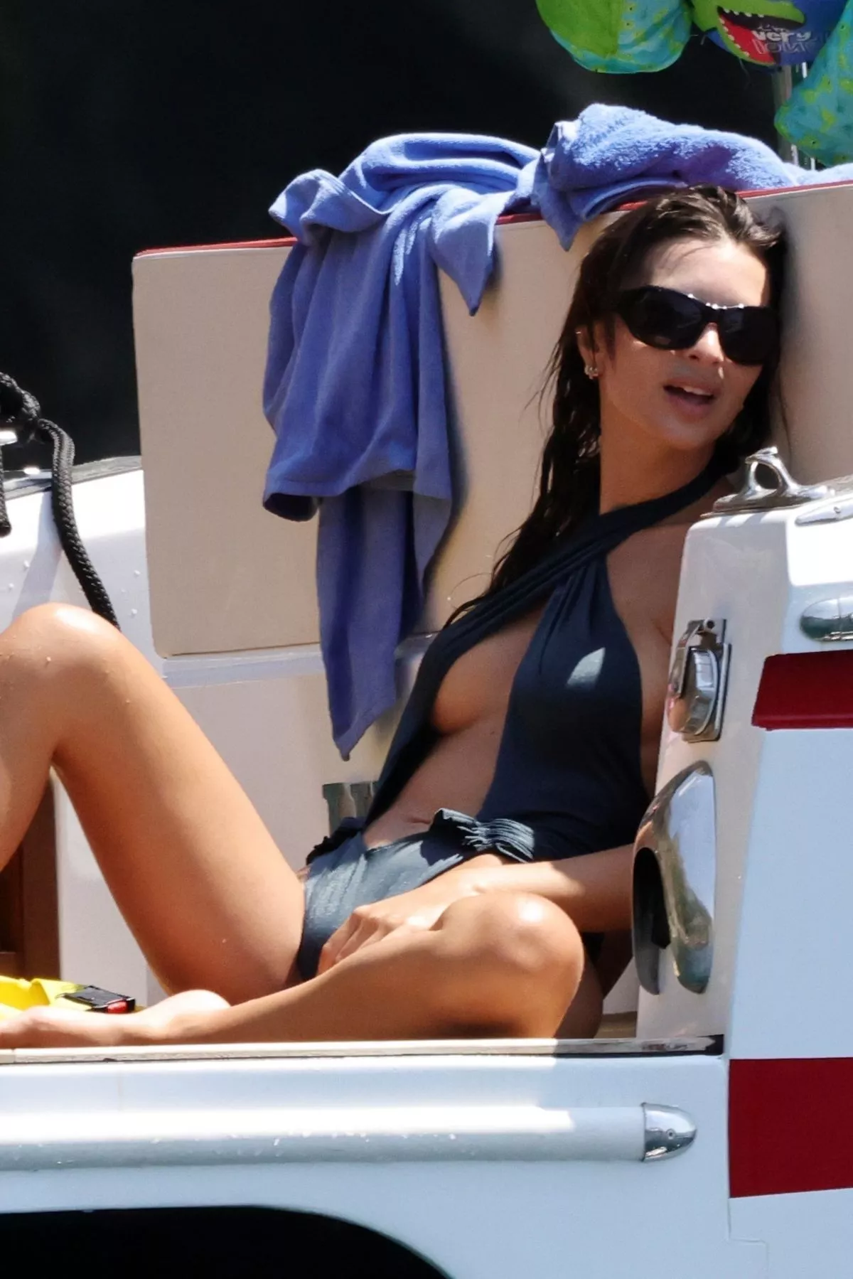 emily-ratajkowski-in-a-swimsuit-at-a-pool-in-positano-08-07-2025-1.webp
