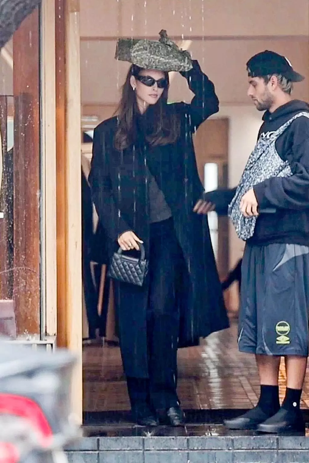 exclusive-los-angeles-ca-web-117918040.webp