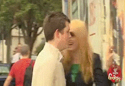 fBYbxNi.gifautista..gif
