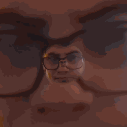 festisite_endless-face-zoom (4).gif