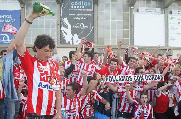 Follamos+con+gordas.webp