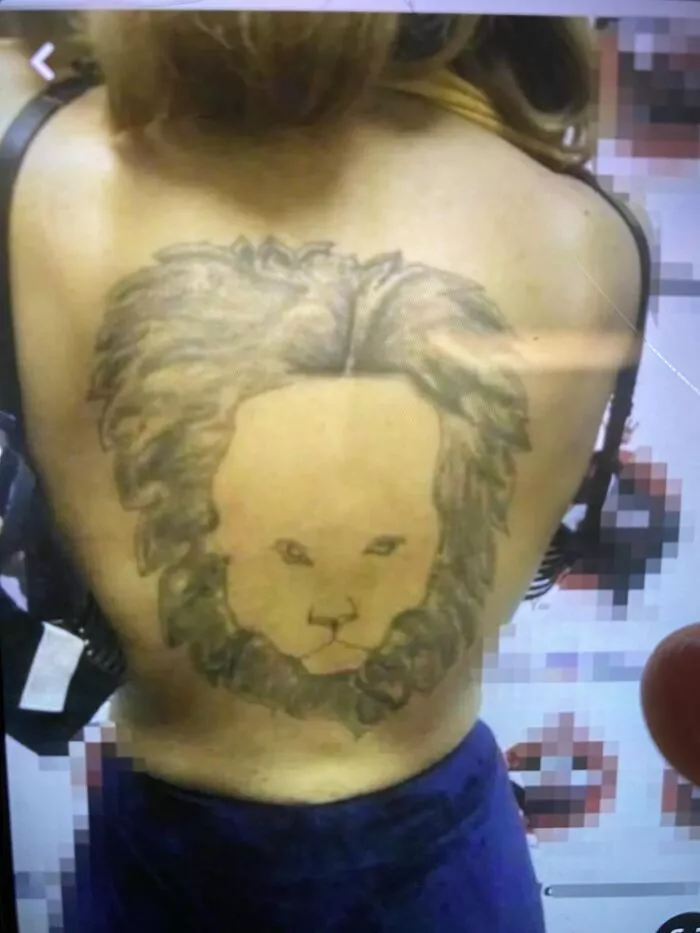 funny-horrible-tattoo-shaming-pics-64aff20b2c420__700.webp