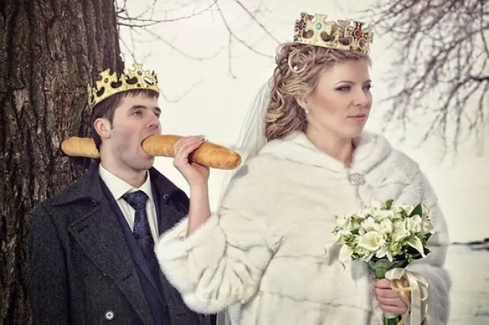 funny-weird-russian-wedding-photos-106-5ac4794949b1a__700.webp