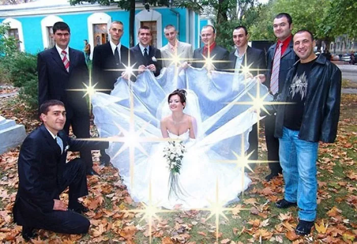 funny-weird-russian-wedding-photos-131-5ac48bbfdf2cf__700.webp
