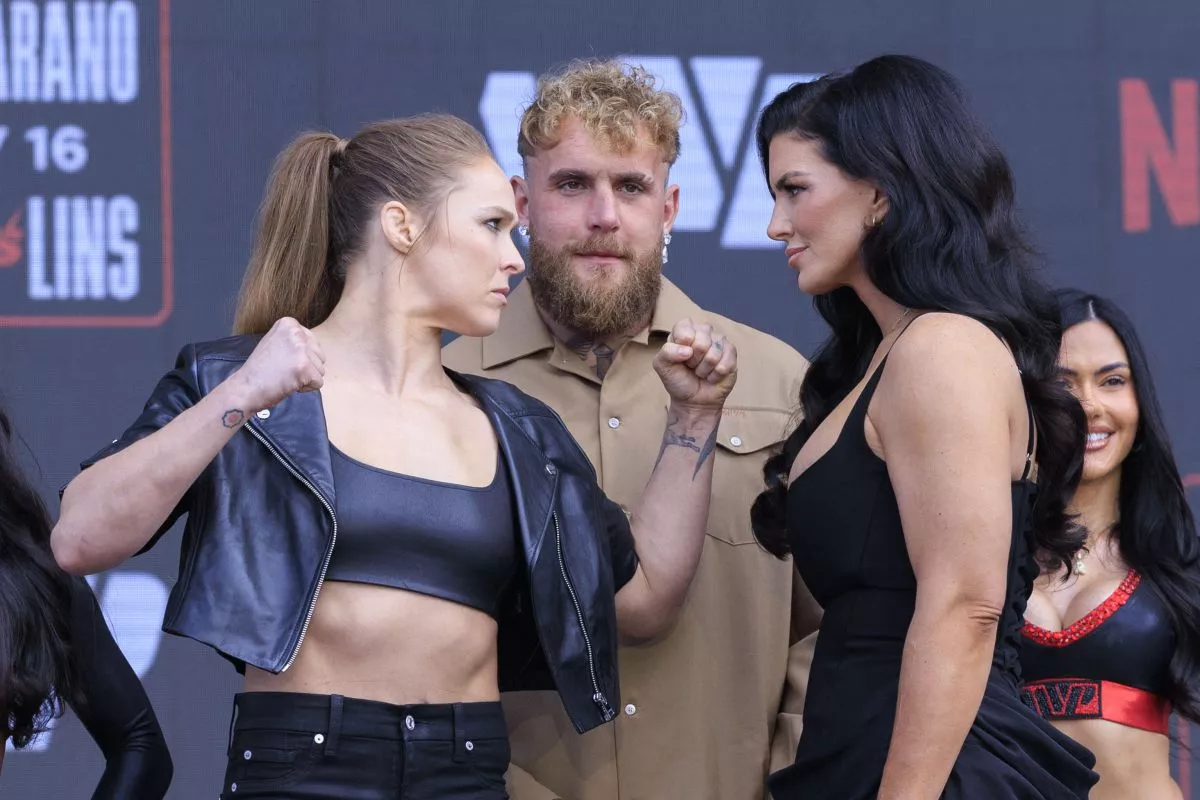 gina-carano-and-ronda-rousey-at-most-valuable-promotions-press-conference-at-intuit-dome-aren...webp