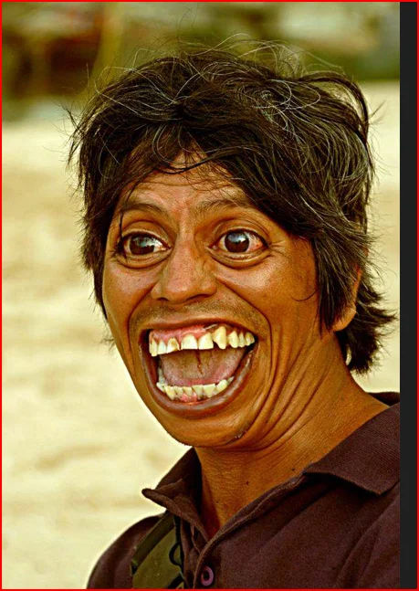 HHLkiz8XAAAgCr2.webp