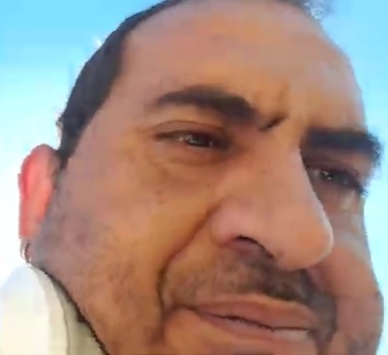 HJlAOjh.webp