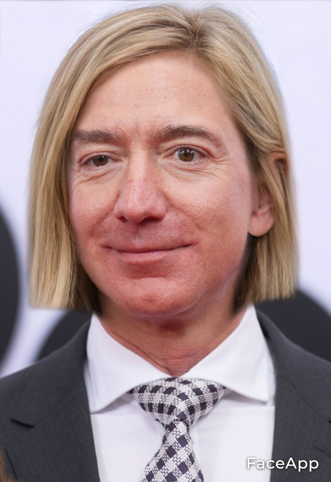 Jeff-Bezos-2017(1).webp