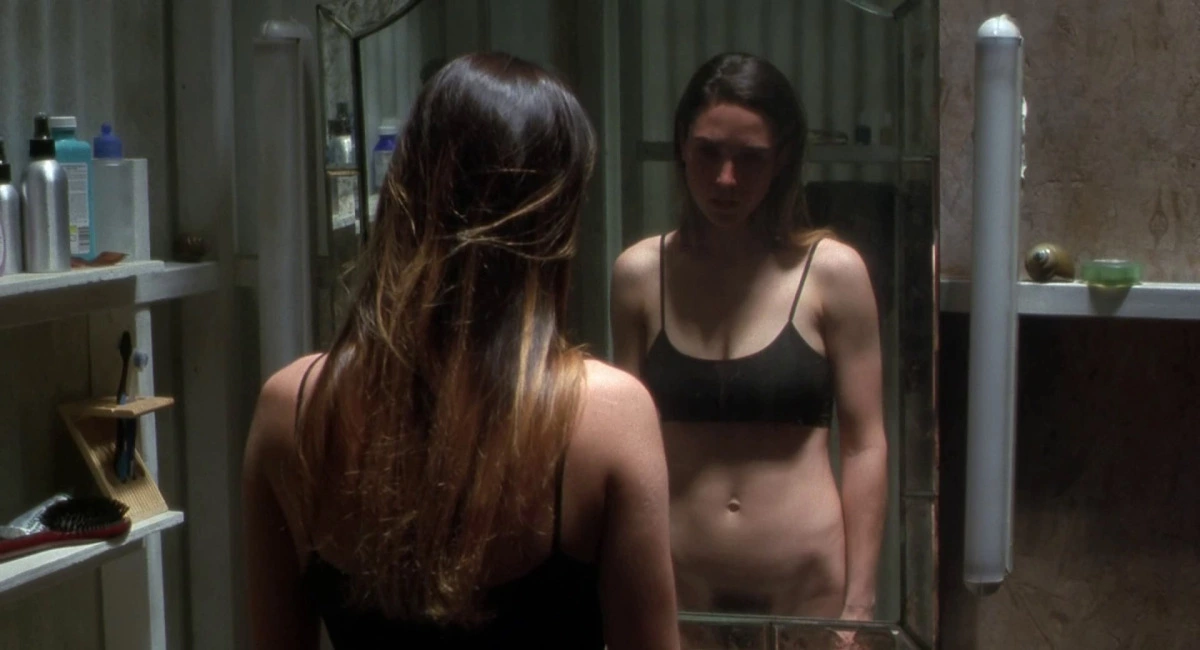 jennifer-connelly-requiem-for-a-dream-hd-1080p-01.webp