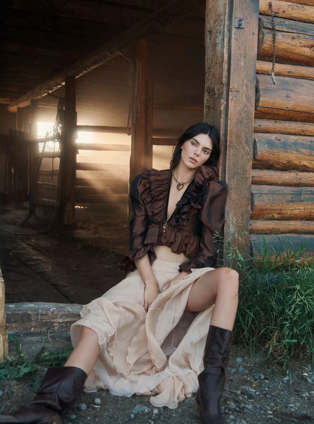 kendall-jenner-and-gigi-hadid-for-vogue-magazine-october-2025-6.webp