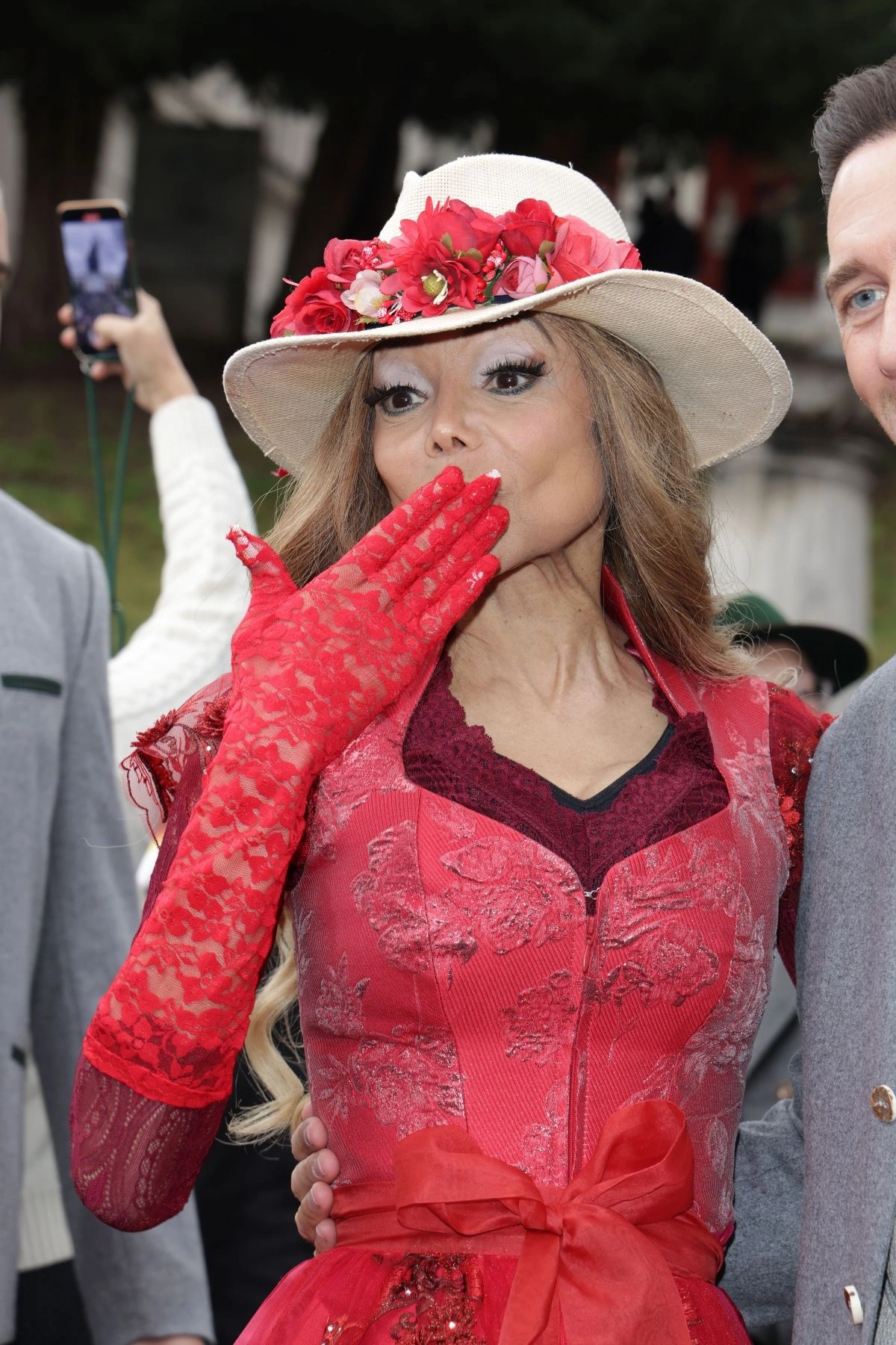 la-toya-jackson-at-oktoberfest-in-munich-september-28-2024-73533765971.webp