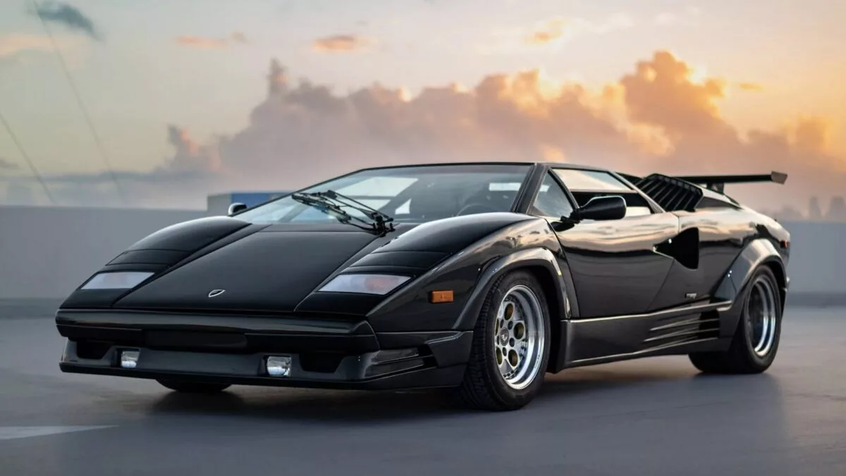 lamborghini-countach-rod-stewart-3-e1679056612124-1200x675.webp