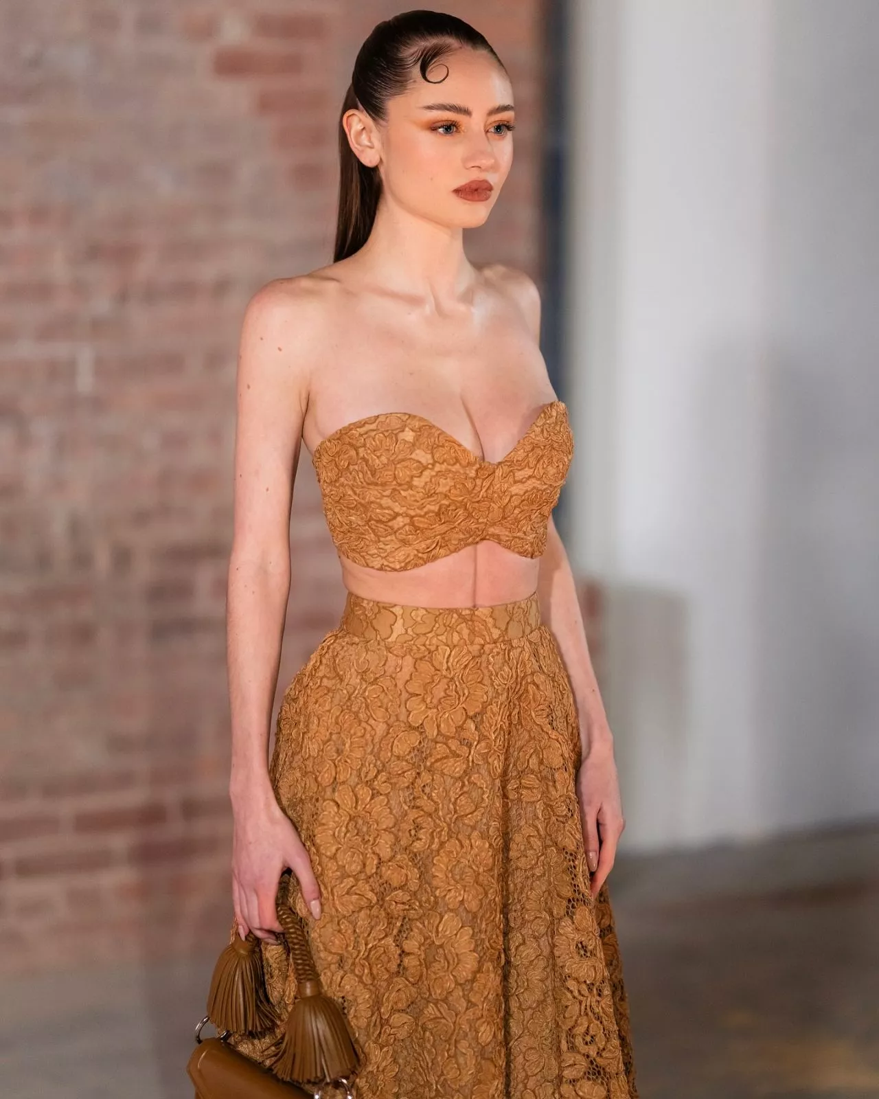 leni-klum-at-michael-kors-nyfw-02.11.2025-2.webp