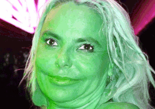 Media_240501_235013.gif