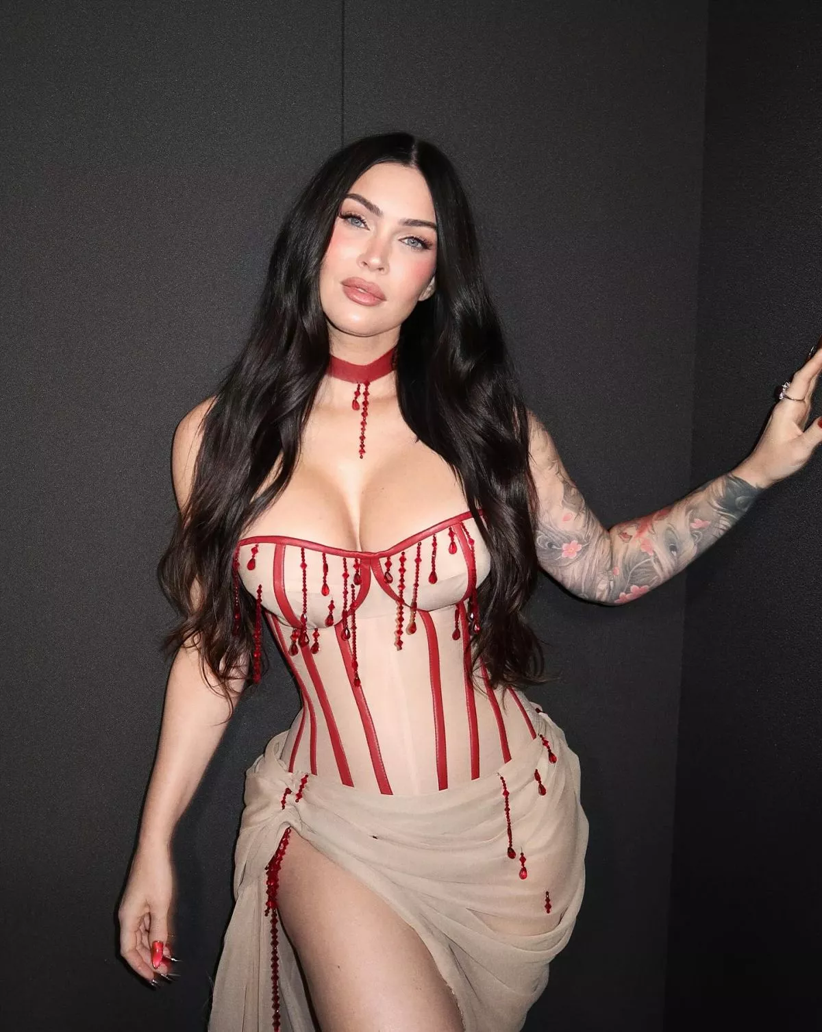 megan-fox-instagram-photos-and-video-10-27-2025-5.webp