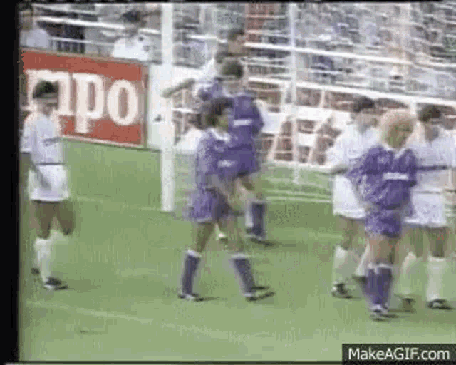 michel-valderrama-touch.gif