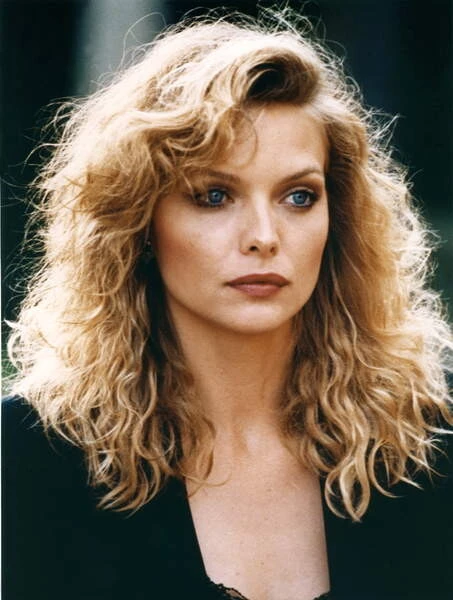 michelle-pfeiffer-the-witches-of-eastwick-1987-directed-by-george-miller-i215322.webp