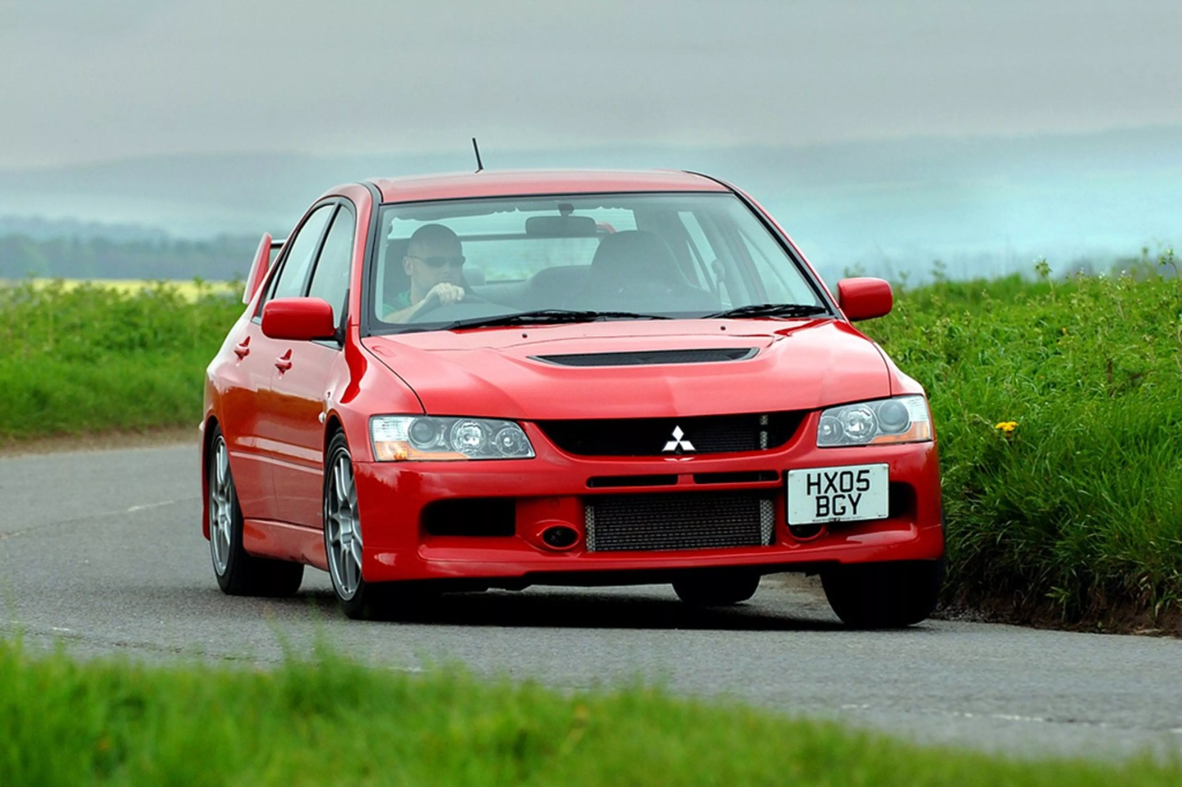 mitsubishi-lancer-evo-2399551.webp