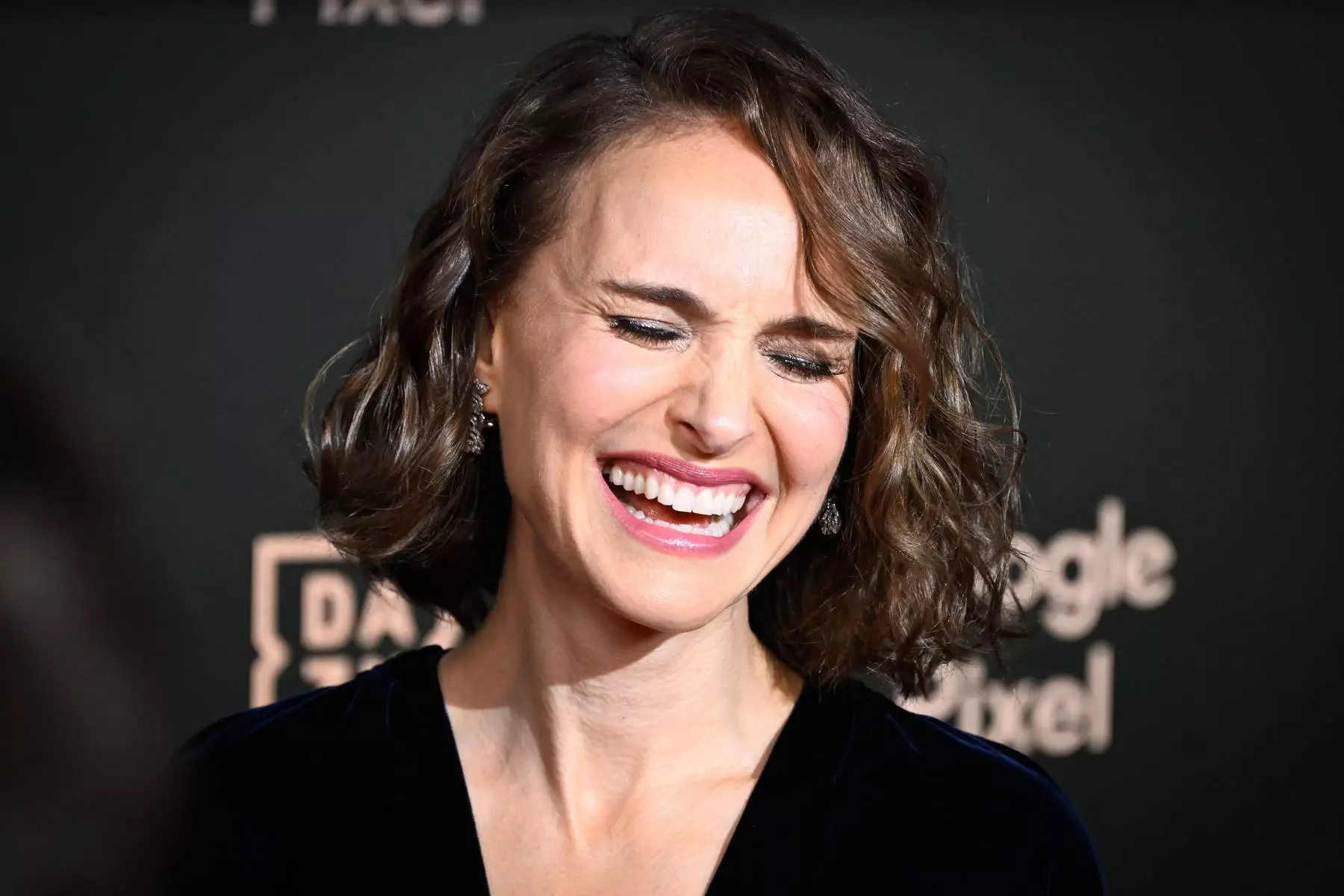 Natalie-Portman-attends-the-Ballon-Dor-Ceremony-in-Paris-France-281024_4.webp