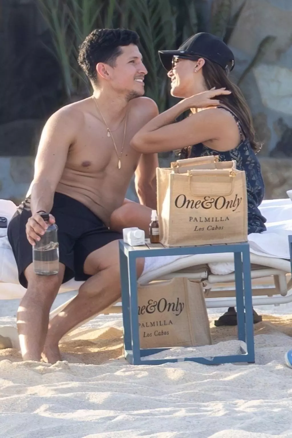 premium-exclusive-los-cabos-mexico-118201541.webp