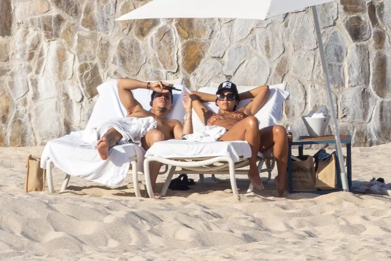 premium-exclusive-los-cabos-mexico-118201542.webp