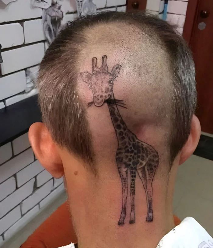 questionable-tattoo-design-choices-3-64bf6ed966090__700.webp