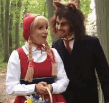 red-riding-hood-big-bad-wolf.gif